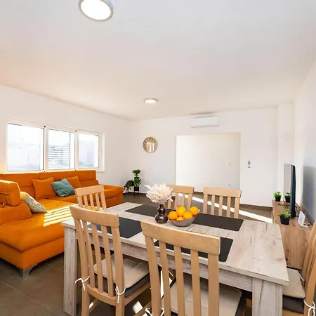 בית נופש Cdi130